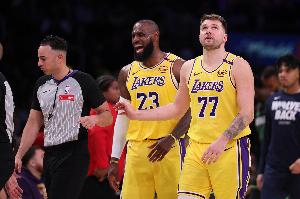 媒體人：湖人現在優(yōu)先考慮東契奇態(tài)度而非老詹 詹姆斯現在沒籌碼