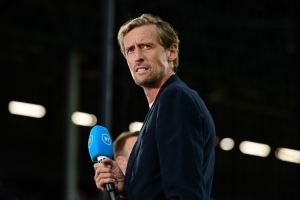 克勞奇：感覺曼聯(lián)有三個二門，不理解為何沒簽多納魯馬或馬丁內(nèi)斯