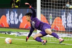 記者：不只是顏駿凌、陳威強(qiáng)，關(guān)鍵是海港門將教練沃克強(qiáng)