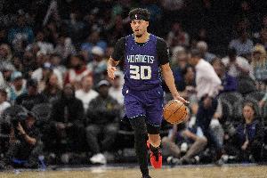 兄弟籃球！Shams：勇士將用一年合同簽約賽斯-庫里！