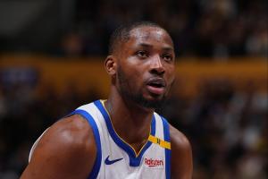 都讓步了！庫(kù)明加放棄交易否決權(quán)+接受球隊(duì)選項(xiàng) 勇士提高合同金額