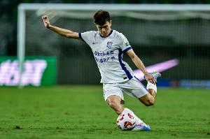 津媒：孫銘謙恐怕很難在亞預(yù)賽中登場(chǎng) 巴頓預(yù)計(jì)康復(fù)期恐將超過(guò)3周