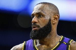 霍里：詹姆斯不想再換隊(duì)了 換隊(duì)太多會(huì)損害他的歷史地位