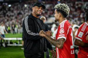 本賽季各項(xiàng)賽事拜仁10戰(zhàn)10勝，進(jìn)38球丟8球