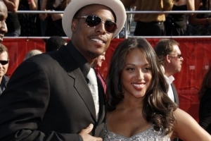 皮爾斯：不管你對象好不好看 作為男人都應該滿足對方的性需求