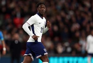 郵報(bào)：梅努因在曼聯(lián)出場(chǎng)少落選英格蘭隊(duì)，但英格蘭U21考慮征召他