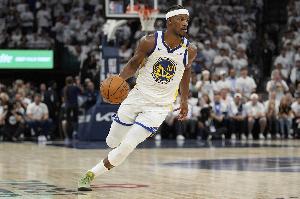 殺傷很強(qiáng)！巴特勒半場(chǎng)17分鐘 6中3&8罰6中拿到12分2板3助2斷