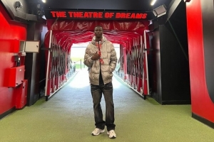 羅馬諾：17歲塞內(nèi)加爾中場參與曼聯(lián)試訓，給球隊留積極印象