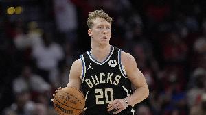 三分5中5！AJ-格林：我的打球方式?jīng)]變 重要的是上場時間有保障了