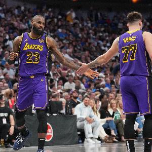 楊毅：東契奇來了詹姆斯就不是寶貝了 湖人組隊都沒讓老干部發(fā)言