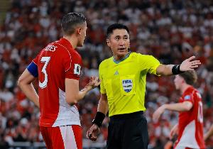 不滿馬寧判罰！印尼隊(duì)長：賽后想和裁判握手但被拒絕，我只能尊重