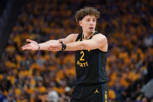 費(fèi)爾頓：波杰姆斯基想接班庫追當(dāng)建隊(duì)核心 他有自信但那是做夢(mèng)