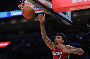 砍下24分10籃板！斯波：韋爾的表現(xiàn)讓我振奮 他一直在進(jìn)步