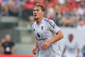 好友：霍伊倫加盟曼聯(lián)時(shí)或許還太年輕，他們一家對曼聯(lián)從未有怨恨