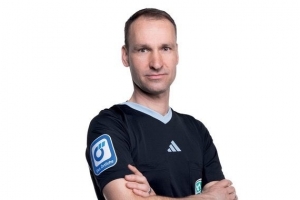 拜仁vs多特國家德比主裁判人選出爐，丹克特將執(zhí)法本場比賽