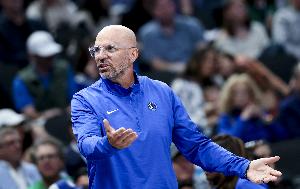 37-8沖擊波！基德夸贊收官陣容：他們用正確方式打球 把球傳活了