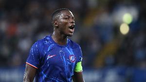 郵報(bào)：凱塞多未來事務(wù)將由家人和一名律師接管，他在切爾西很開心