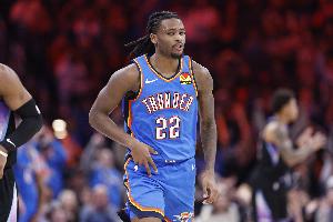 戴格諾特：卡森-華萊士組織能力一直在進(jìn)步 他很年輕是需要培養(yǎng)的