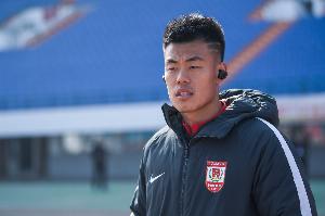 距保級區(qū)2分！譚龍：我們還有三場球的機會，我覺得還有希望