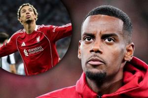 魯尼：伊薩克不配排在?；倏酥笆装l(fā)，表現(xiàn)而言他還沒(méi)有準(zhǔn)備好