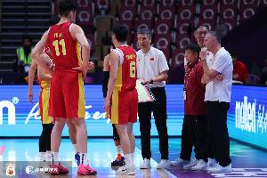 恩西納斯：余嘉豪來西對中國男籃也是好事 他們早晚會打歐洲強隊