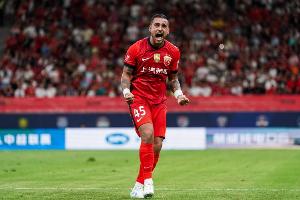 足球報：海港中超領(lǐng)先優(yōu)勢依然只有2分，21日亞冠將進行輪換