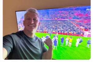 小豬社媒慶祝曼聯(lián)雙紅會取勝：太美妙了，多么精彩的比賽??