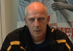 巴斯勒：拜仁才領(lǐng)先五分德甲冠軍戰(zhàn)還沒結(jié)束 凱恩可以成世界最佳