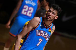 機(jī)會(huì)全把握住！霍姆格倫首節(jié)5中5&罰球3中3 砍下13分助隊(duì)緊咬比分