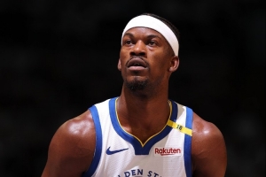 狀態(tài)不錯！巴特勒半場6投3中&罰球10中10 得到17分2板2助1斷