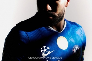 沖擊各項(xiàng)賽事4連勝，切爾西發(fā)布本輪歐冠海報(bào)：里斯-詹姆斯出鏡