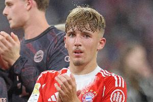 生于2008年！轟入世界波，拜仁小將卡爾首次先發(fā)便斬獲歐冠處子球