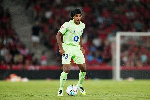 每體：孔德因傷連續(xù)兩天缺席訓(xùn)練 德容已從腸胃炎中恢復(fù)過來