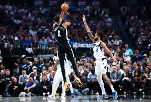 湯爹：文班來自高個(gè)渦旋星系長臂星球 或許他還與外星人有交集