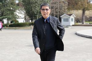 東體：81歲高齡徐根寶再次親自率隊，上海全運U20男足出征廣東