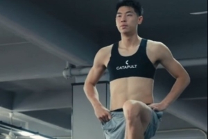 肌肉線條明顯！崔永熙康復(fù)訓(xùn)練更新 在健身房進(jìn)行力量訓(xùn)練