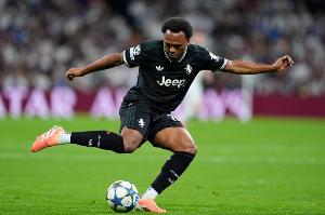 記者：奧蓬達(dá)買斷條款與保級(jí)或出場(chǎng)無關(guān)，取決于尤文能否排名前十