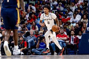 一點都不像新秀！哈珀打球很成熟 出戰(zhàn)27分鐘9中4拿到11分6板6助