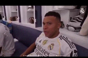 大將之風(fēng)！姆巴佩賽后更衣室鼓舞全隊(duì)：領(lǐng)先5分，我們要保持住