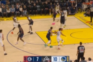 ??追夢真?zhèn)?？！庫明加弧頂瀟灑擊地妙傳助庫里輕松上籃