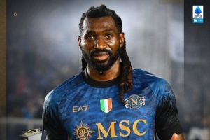 頭槌制勝！意甲官方：安古伊薩當(dāng)選那不勒斯vs萊切全場最佳