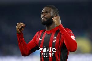 記者：托莫里可出戰(zhàn)羅馬，希門尼斯、普利西奇及拉比奧特確定缺陣