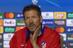 西蒙尼：格列茲曼已經(jīng)超越了傳奇的身份 在馬競(jìng)我感到感激、快樂