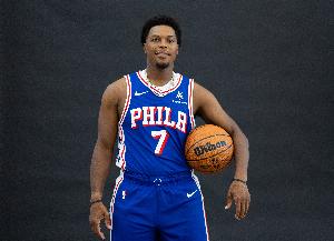 洛瑞今日完成賽季首秀 納斯：20年前誰能想到洛瑞能有此成就？