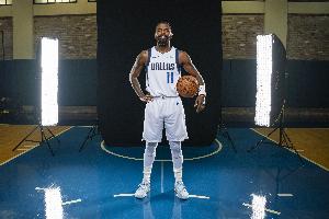 基德：歐文恢復(fù)進(jìn)展順利精神和身體狀態(tài)都很好 無回歸時間表