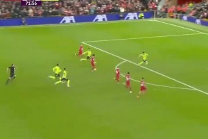 英超名場面之：利物浦五鬼拍門！