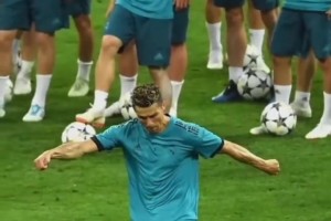 網(wǎng)友：他本應是榮耀無限的少年，可傷病卻讓他像追逐風一樣短暫！