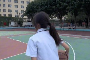 白月光既視感！這是真會打 這小姐姐打球打得是真好??！