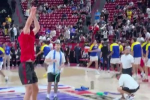 手感十分柔和！楊瀚森賽前投籃接球三分抬手就進?。? >
                                        </div>
                                    </div>
                                                                        <div   id=