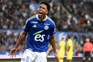 球員集錦：巴西潛力中場安德烈-桑托斯！腳頭硬的中場推進(jìn)器